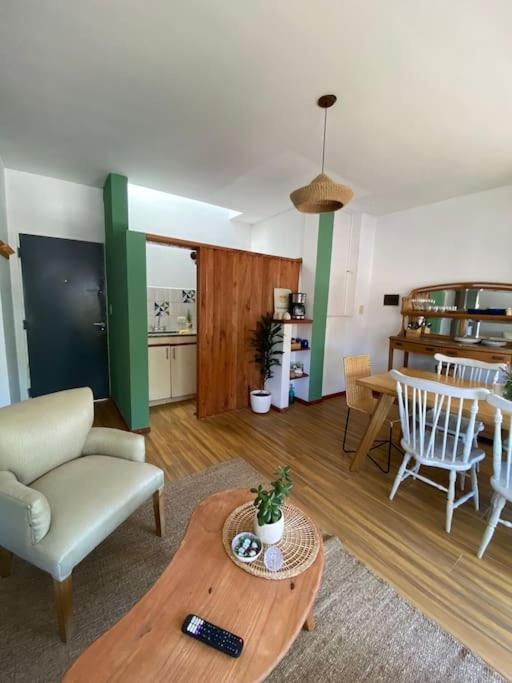 Departamento Luminoso 25 Apartment ลาปลาตา ภายนอก รูปภาพ