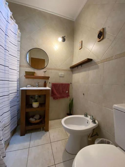 Departamento Luminoso 25 Apartment ลาปลาตา ภายนอก รูปภาพ