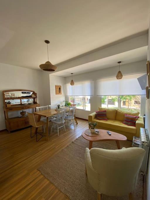 Departamento Luminoso 25 Apartment ลาปลาตา ภายนอก รูปภาพ