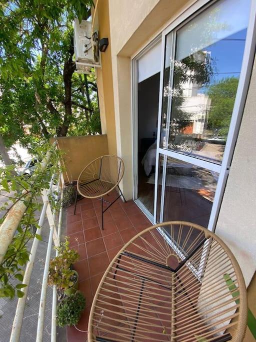 Departamento Luminoso 25 Apartment ลาปลาตา ภายนอก รูปภาพ